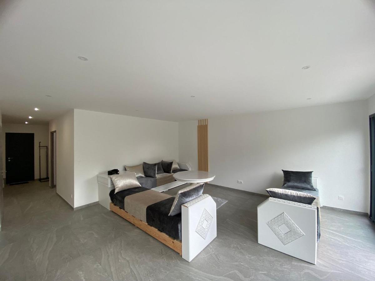 Maison Moderne إيس سور تيل المظهر الخارجي الصورة