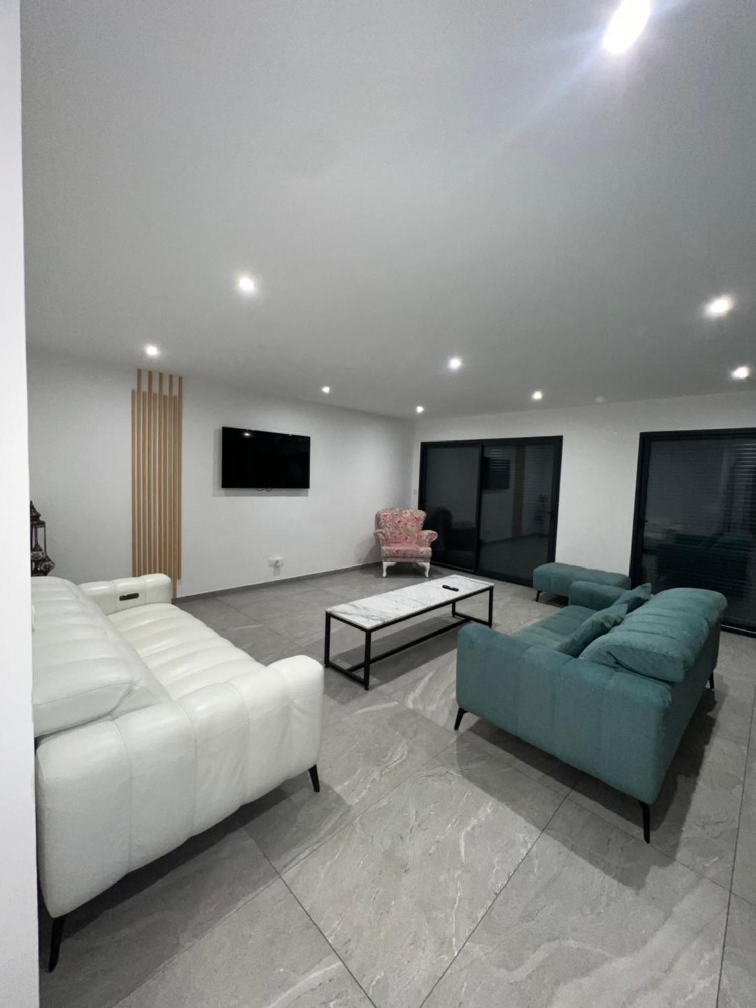 Maison Moderne إيس سور تيل المظهر الخارجي الصورة